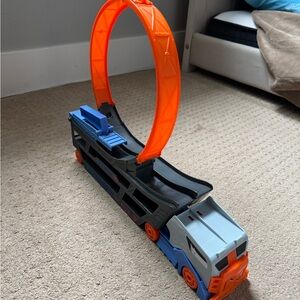 Hot Wheels Looping Stunt Truck with Orange Track